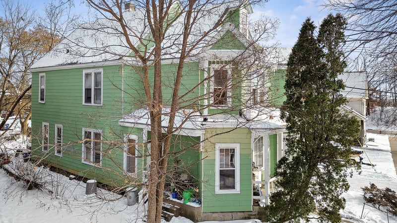 2203 Blake Ave, Saint Paul, MN 55108