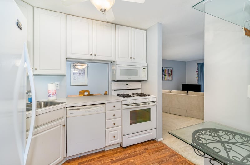 7520 Cahill Rd #203A, Edina, MN 55439