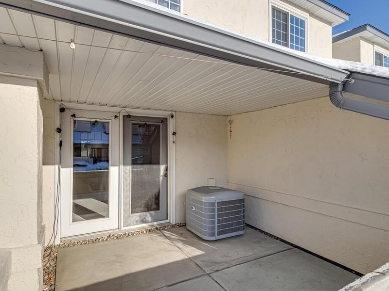 4669 Centerville Rd, White Bear Twp, MN 55127