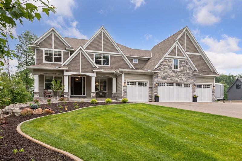 14217 Packard St NE, Ham Lake, MN 55304