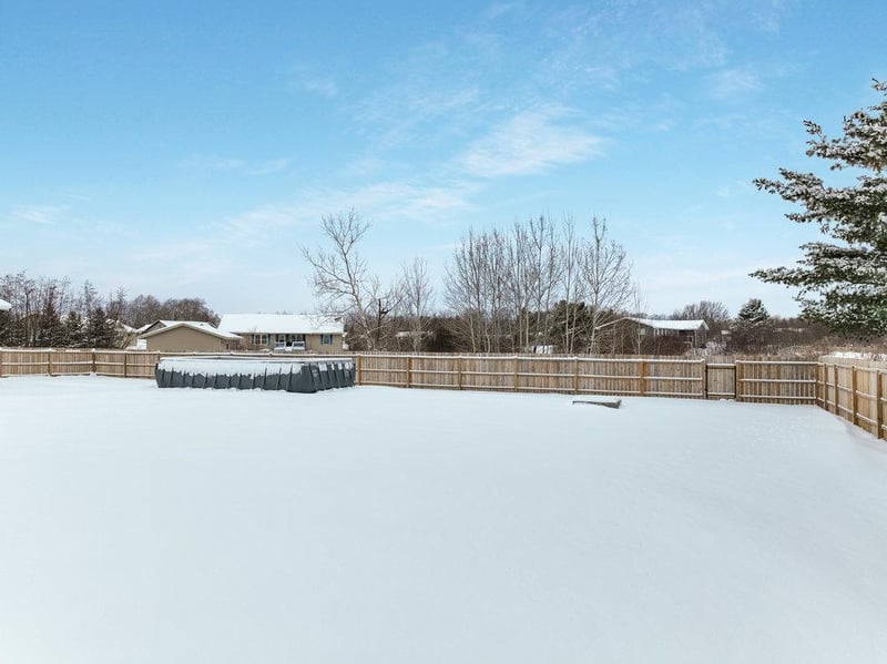 1620 Berdan St, Cumberland, WI 54829