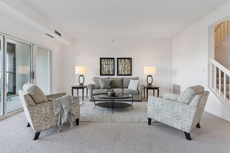 1201 Yale Pl #403, Minneapolis, MN 55403