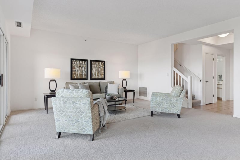 1201 Yale Pl #403, Minneapolis, MN 55403