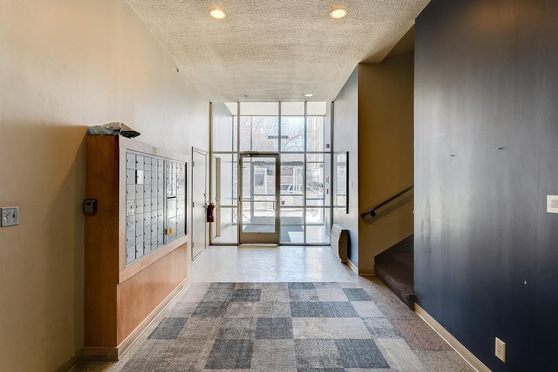 488 Wabasha St N #305, Saint Paul, MN 55102