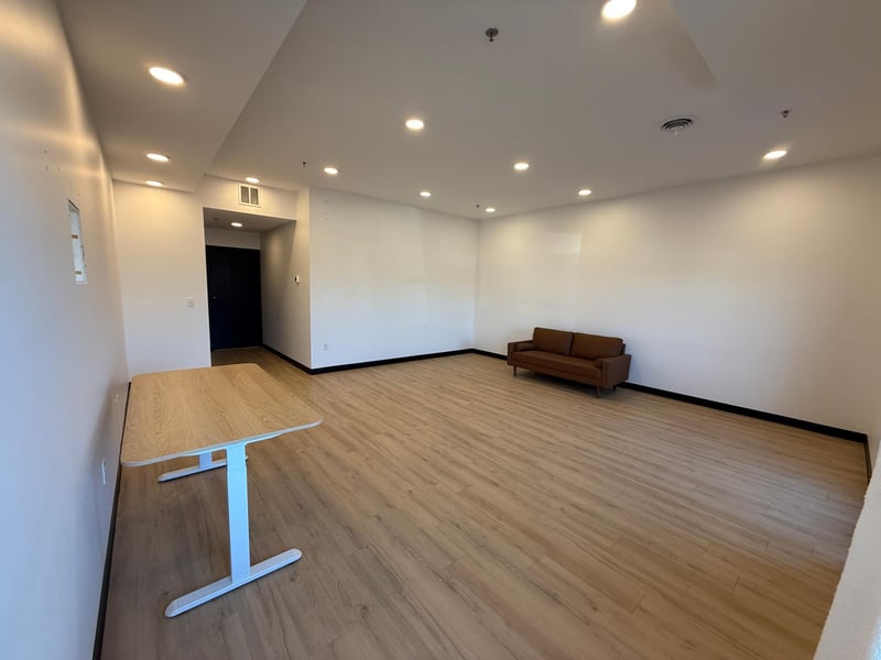 403 3rd Ave E #Suite 2, Alexandria, MN 56308