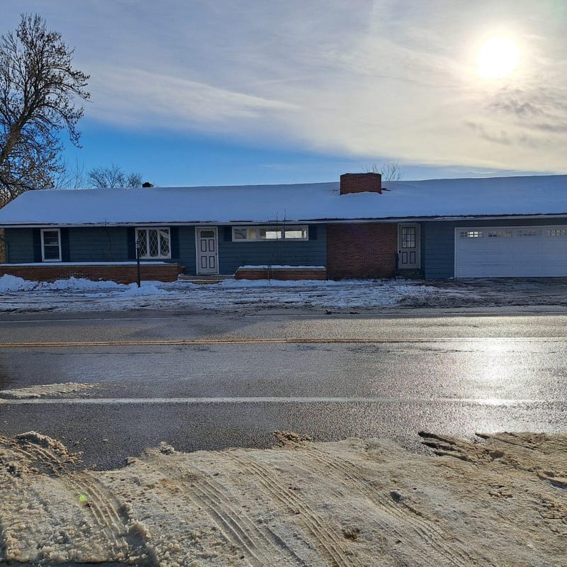 521 State St NW, Evansville, MN 56326