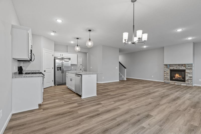 1433 192nd Ave, East Bethel, MN 55011