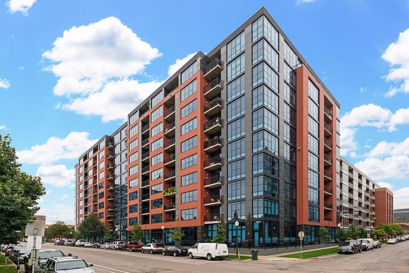 215 10th Ave S #211, Minneapolis, MN 55415