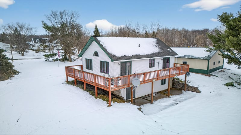 7906 Birchview Rd, Grasston, MN 55030