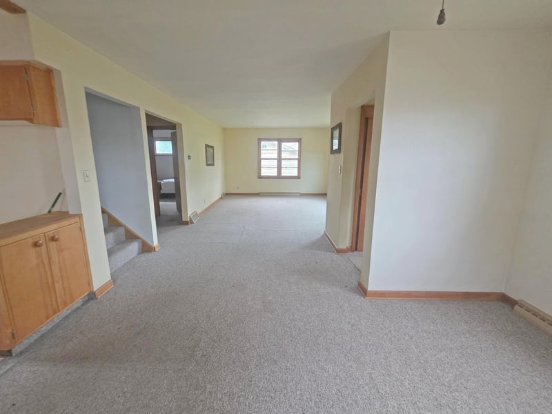 716 E 37th St, Hibbing, MN 55746