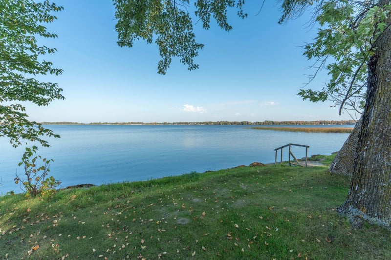 37084 Hackberry Point Rd, Richville, MN 56576