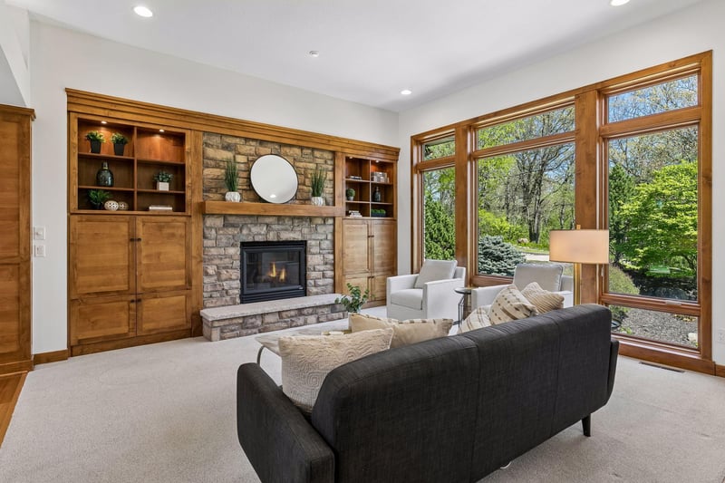 21049 France Blvd, Lakeville, MN 55044