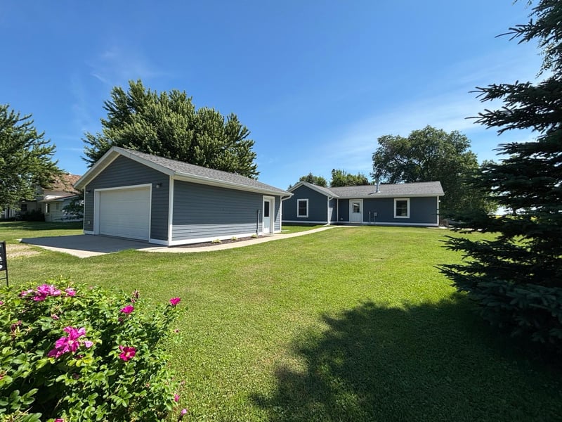 401 Joe Horachek St E, Goodridge, MN 56725