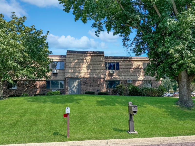 111 - 107 Dorothy St, Fairmont, MN 56031