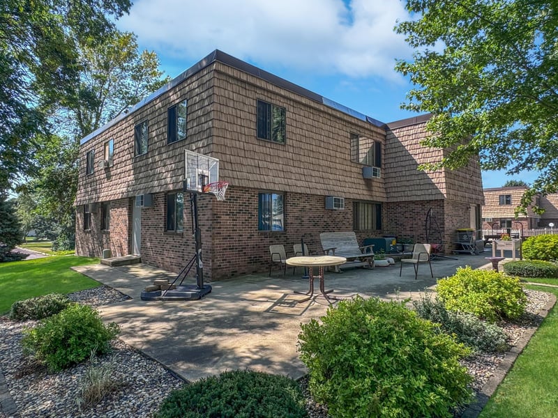 111 - 107 Dorothy St, Fairmont, MN 56031