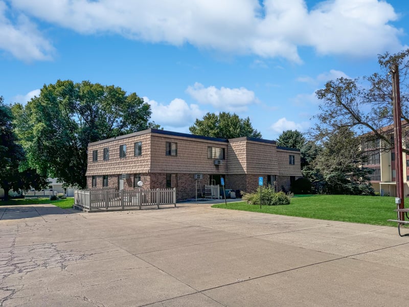 111 - 107 Dorothy St, Fairmont, MN 56031