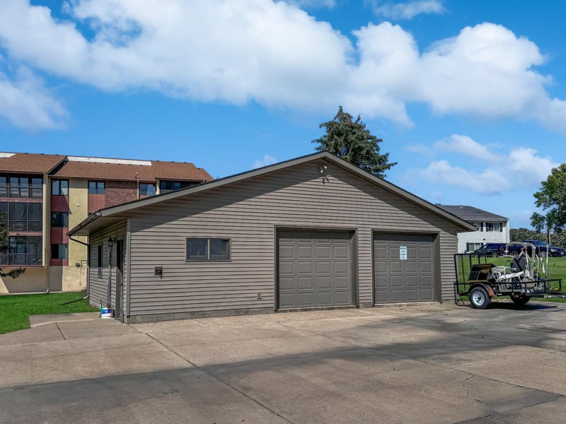 111 - 107 Dorothy St, Fairmont, MN 56031
