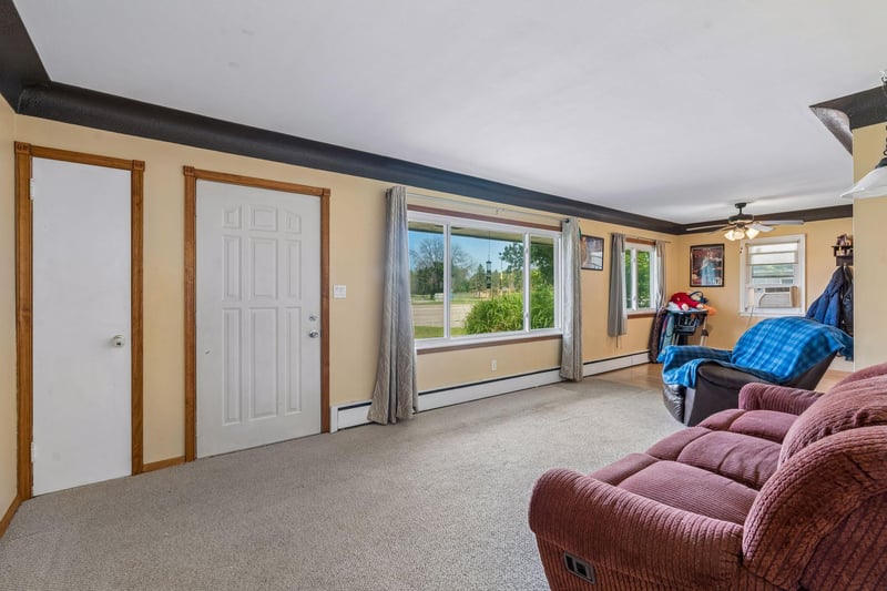 10251 Foley Blvd NW, Coon Rapids, MN 55448