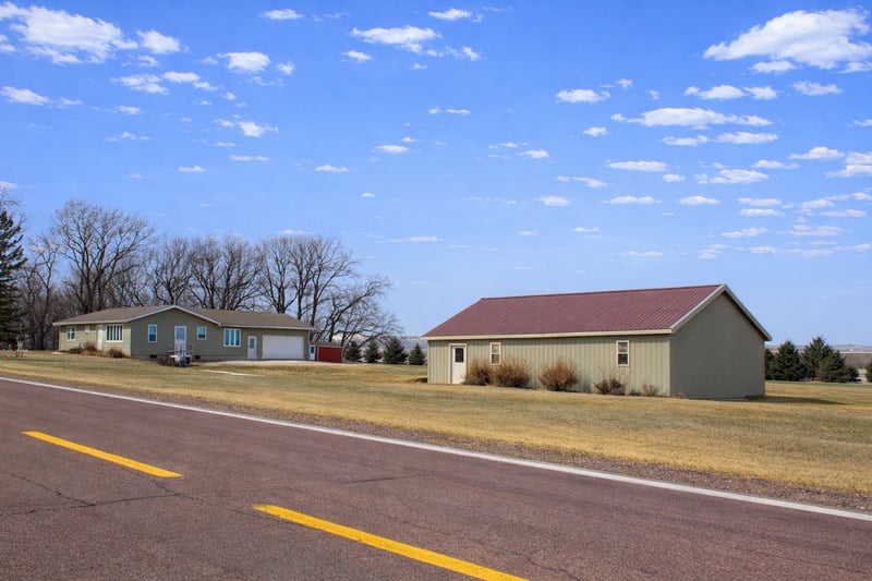 62328 340th St, Butterfield, MN 56120