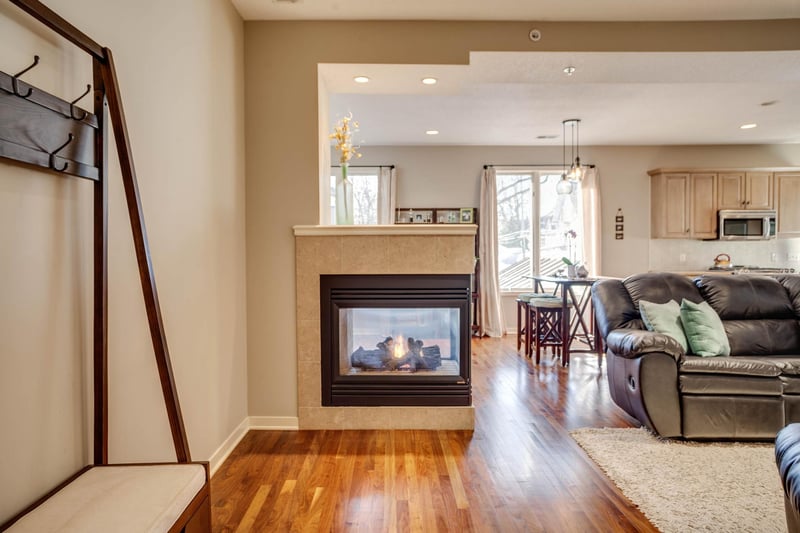 2212 Fremont Ave S #5, Minneapolis, MN 55405