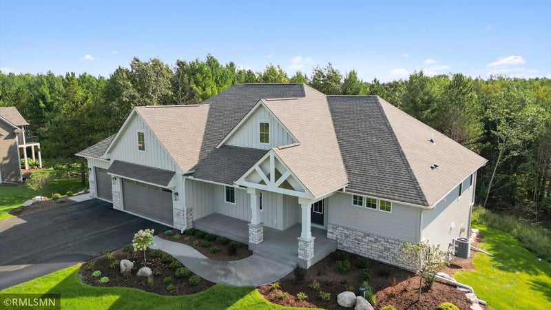 10484 56th Pl N, Lake Elmo, MN 55042