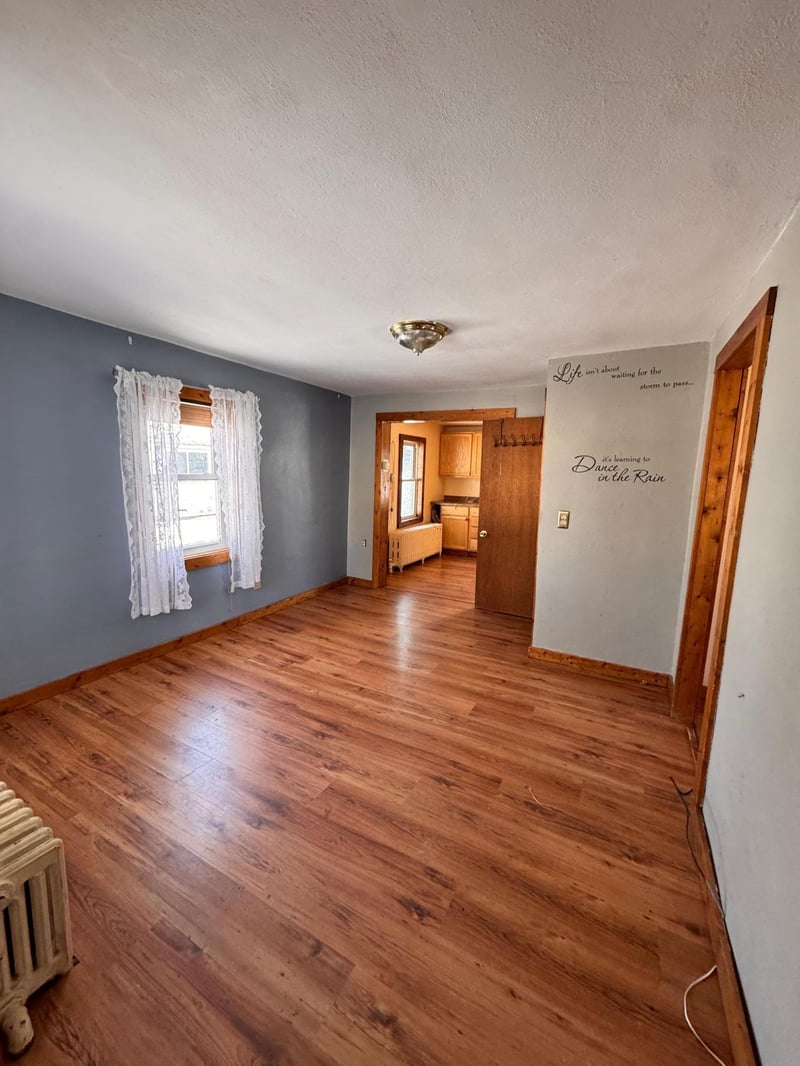 207 Leslie Ave E, Clarissa, MN 56440