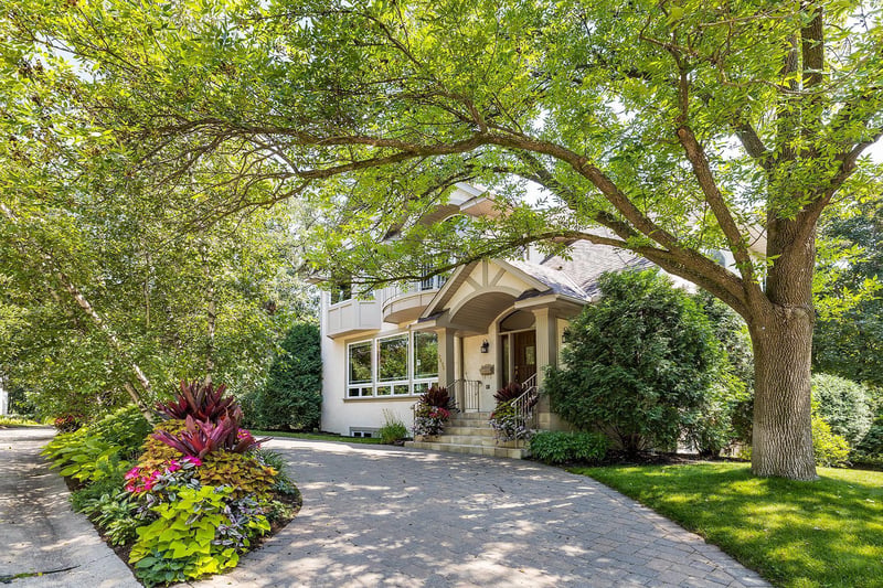 2828 Burnham Blvd, Minneapolis, MN 55416