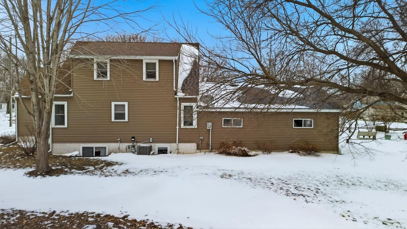 702 9th Ave S, Saint James, MN 56081