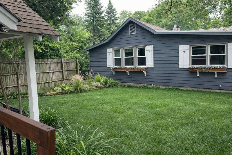 2840 Breezy Heights Rd, Wayzata, MN 55391