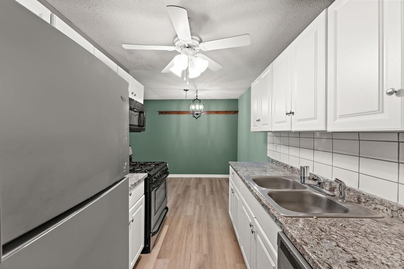 4207 Lakeside Ave N #134, Brooklyn Center, MN 55429