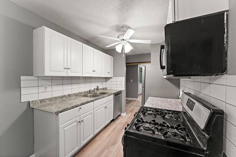 4207 Lakeside Ave N #134, Brooklyn Center, MN 55429