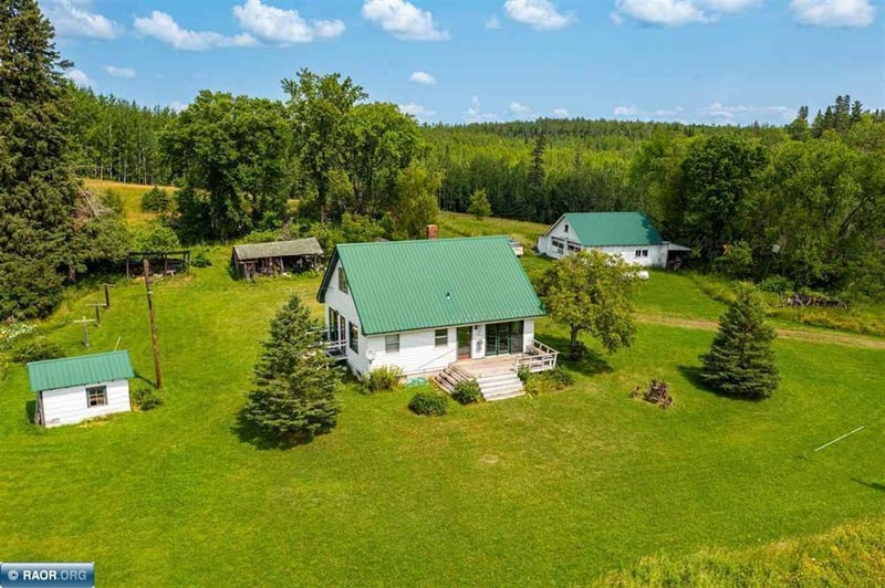 10705 Highway 65, Gheen, MN 55771