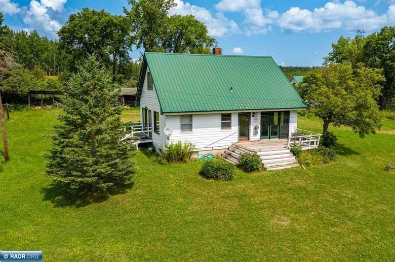 10705 Highway 65, Gheen, MN 55771