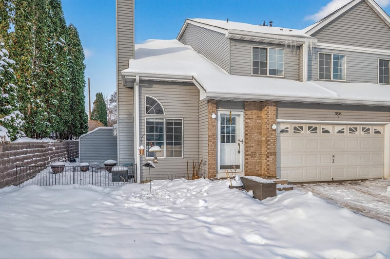 3808 Foss Rd #1, Saint Anthony, MN 55421