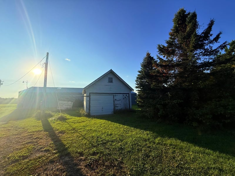 18863 State Highway 65, Goodland, MN 55742