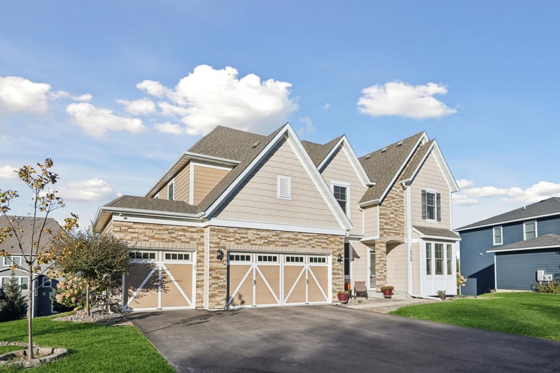 16868 Reeder Rg, Eden Prairie, MN 55347