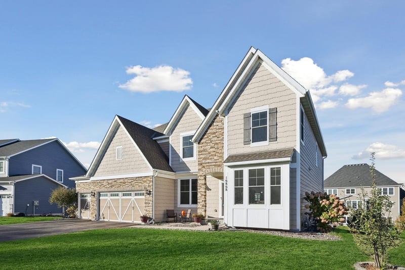 16868 Reeder Rg, Eden Prairie, MN 55347