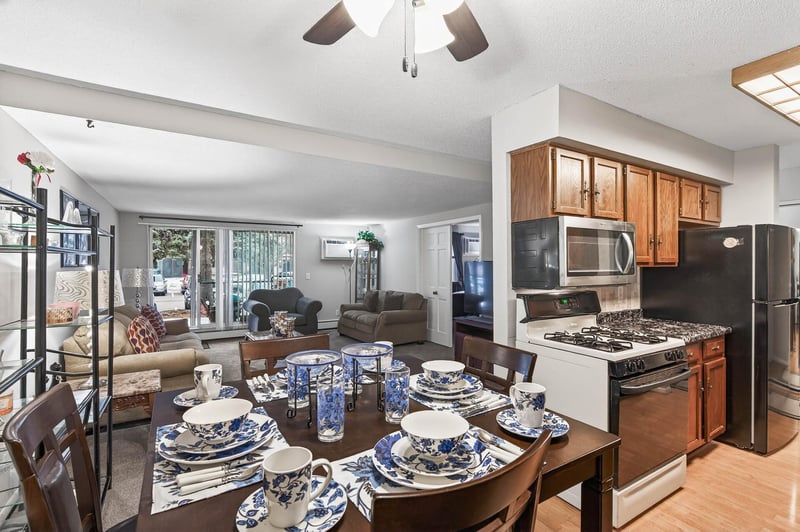4207 Lakeside Ave N #137, Brooklyn Center, MN 55429