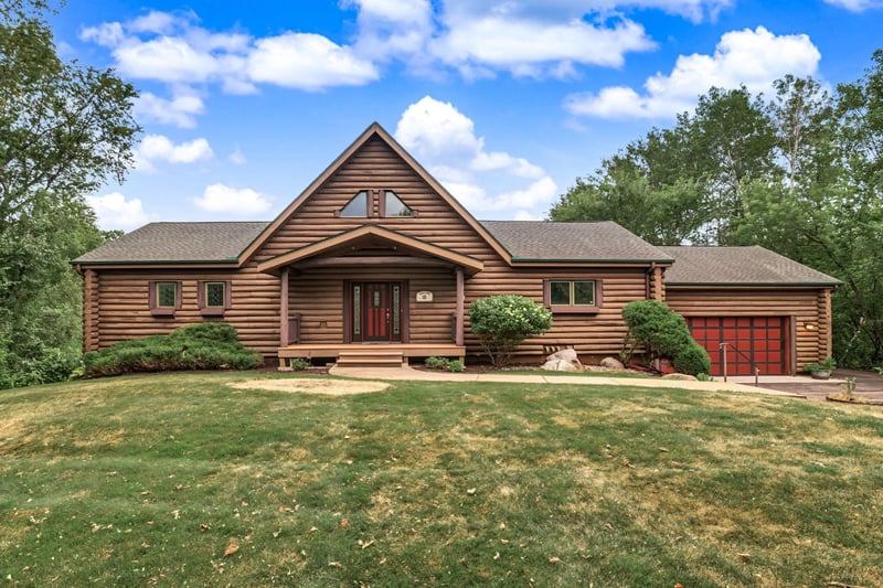6294 Otter Lake Rd, Lino Lakes, MN 55110