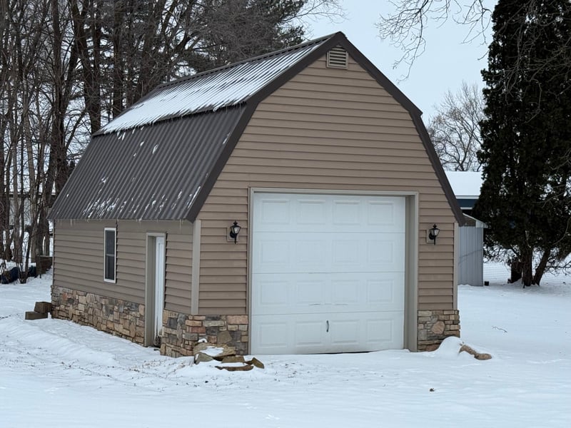 9500 Main St, Elko New Market, MN 55020