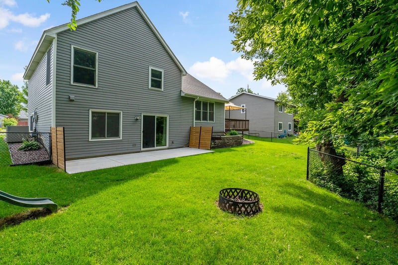 13392 Alabama Ave S, Savage, MN 55378