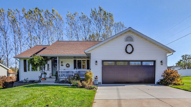 1821 Dorret Rd, Eau Claire, WI 54703