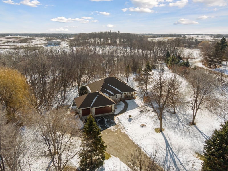 4757 S Lake Sarah Dr, Maple Plain, MN 55359