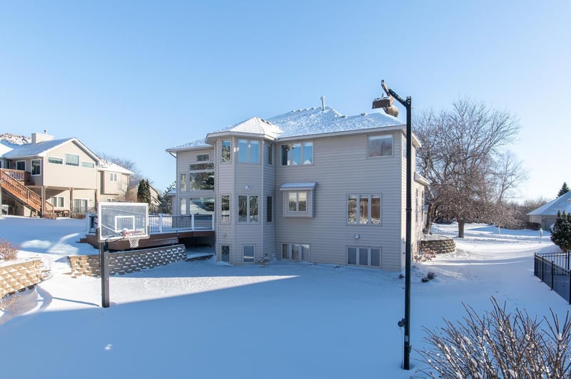 12610 42nd Pl N, Plymouth, MN 55442