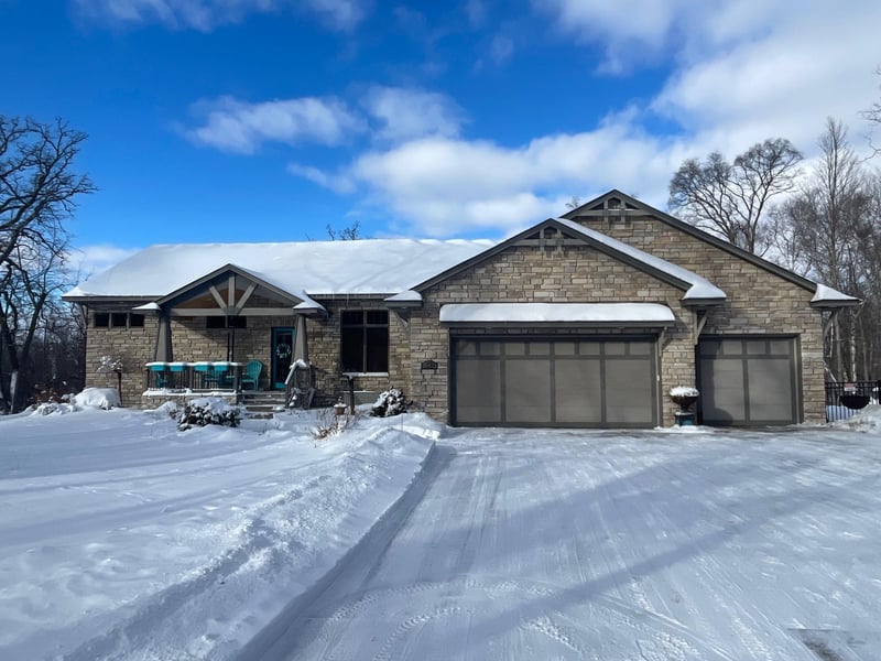 13966 346th Ct, Lindstrom, MN 55045