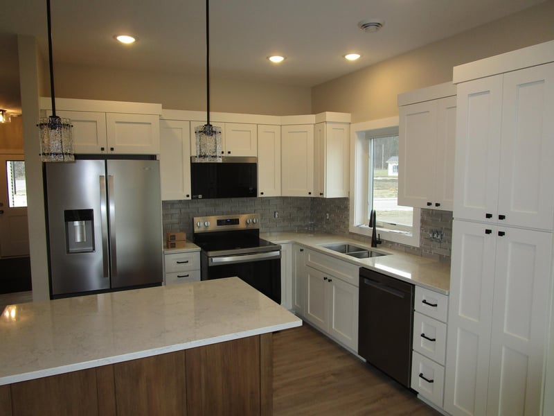 803 3rd Ave NW, Pine Island, MN 55963