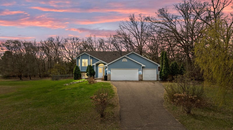 18335 241 1/2 Ave NW, Big Lake, MN 55309