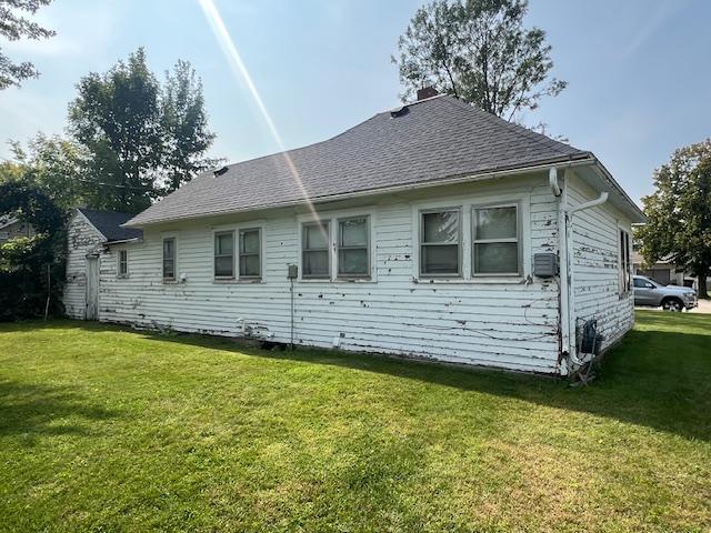 605 S 12th St, Olivia, MN 56277