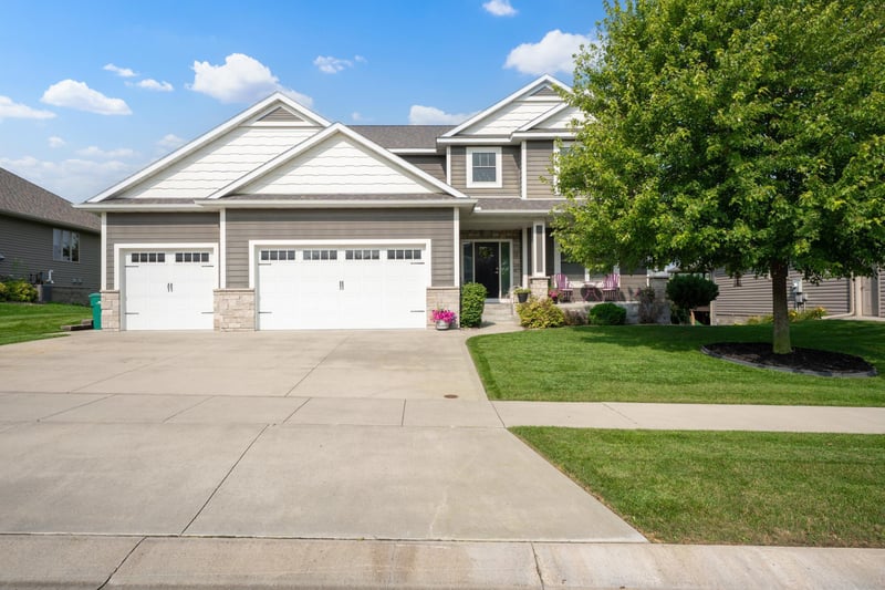 1157 8th Ave NW, Byron, MN 55920
