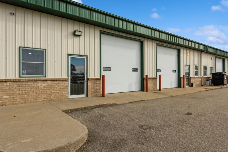 114 Thomas Cir, Monticello, MN 55362
